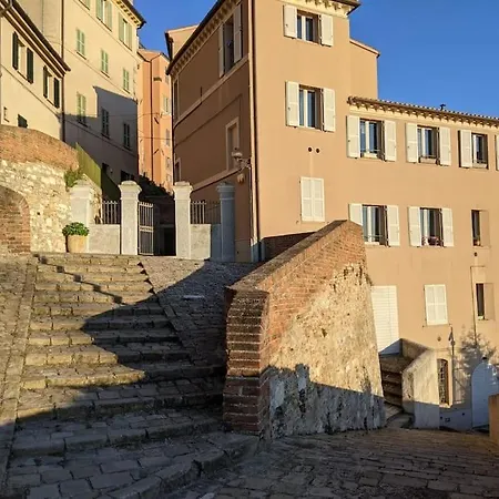 La Finestra Sul Porto *